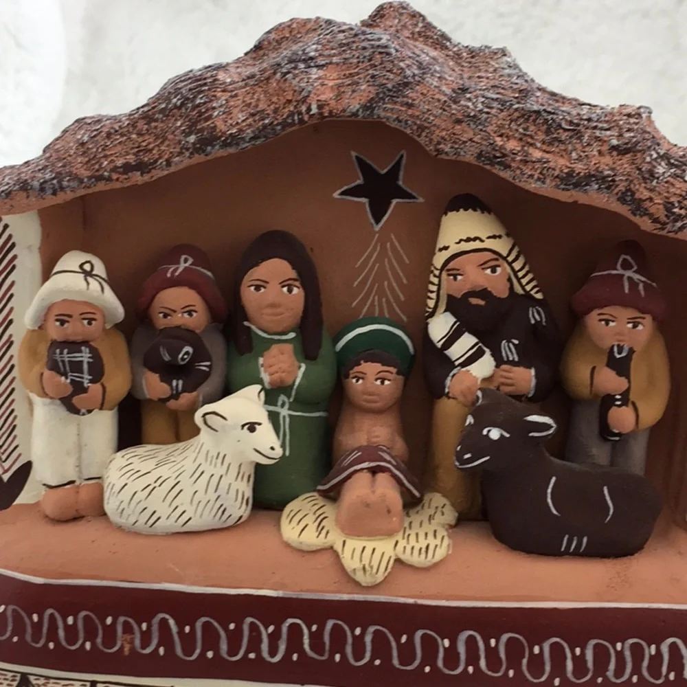 Mexican pottery sculpture nativity scene - Picture 4 of 4
